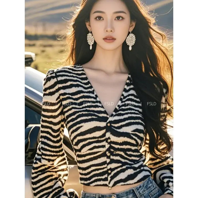 The Chic Zebra Top